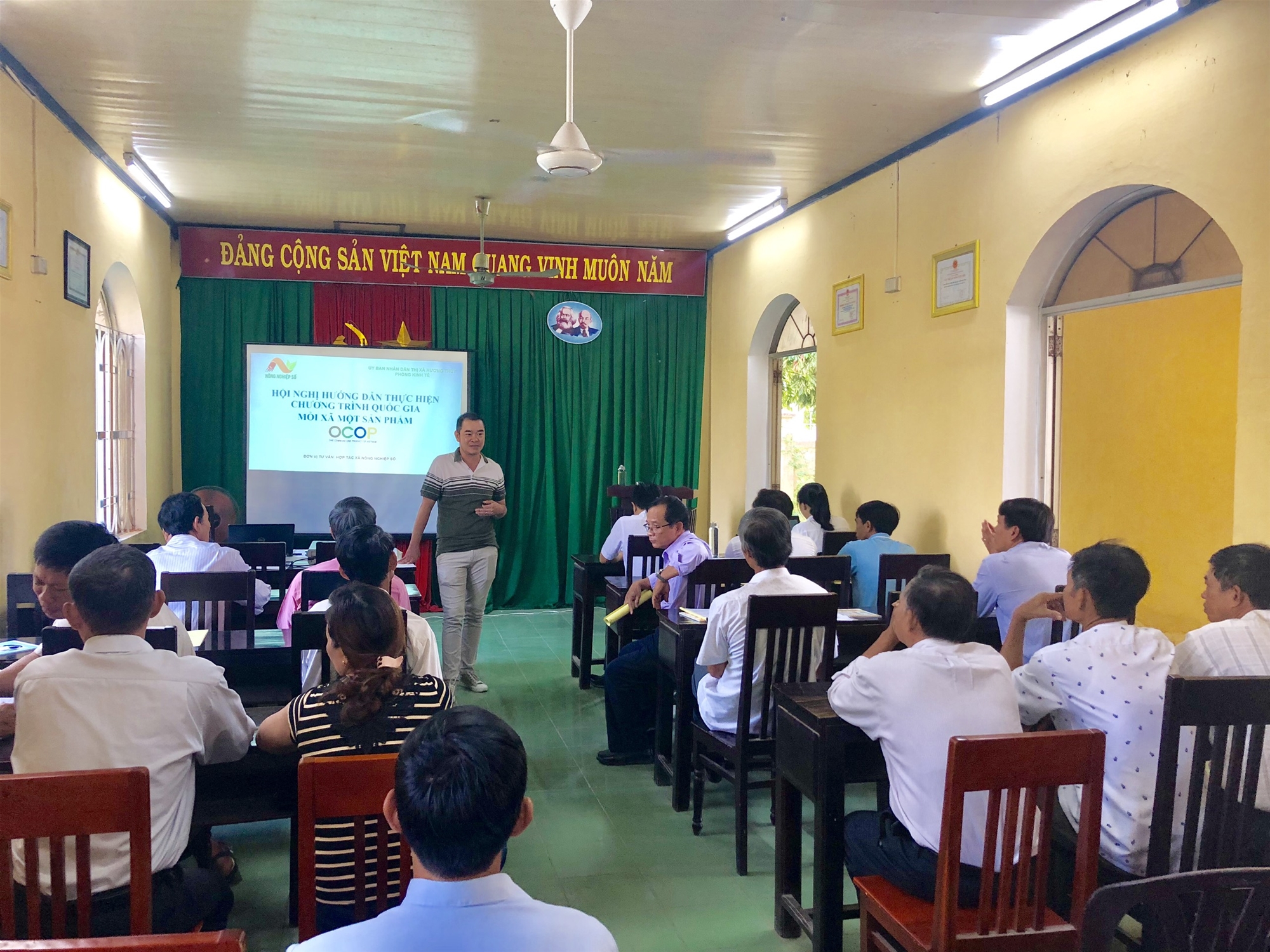 Hội nghị hướng dẫn thực hiện chương trình quốc gia "Mỗi xã một sản phẩm" (OCOP)